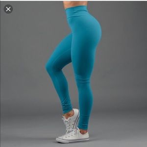 Buffbunny Tahitian Blue Rosa Leggings